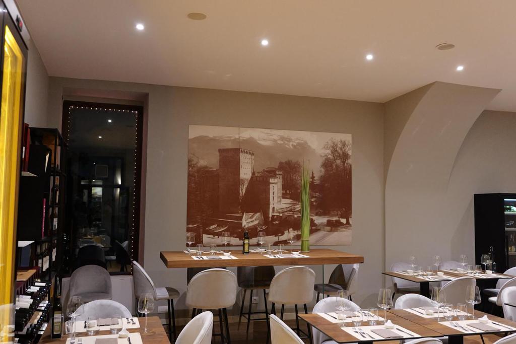 Le Sale Image